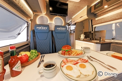 FIt7lYYWJZmjKebitMPA.jpg?w=940&h=940