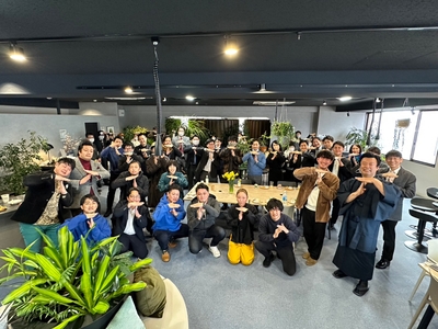 FL1RF71lyoYllErnxEOU.jpg?w=940&h=940