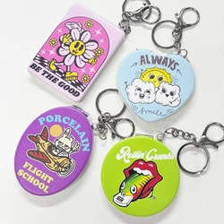 外出先で便利！オリジナル印刷対応 「コンパクトミラーキーホルダー」を発売