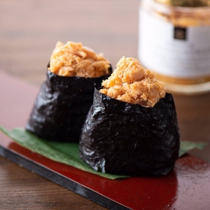 FVg4wejIyIttM2MQ9xy4.jpg?w=940&h=940