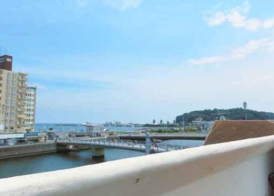 FWptWMAf4fPslrOBnqan.jpg?w=940&h=940