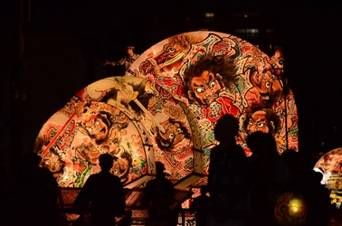 ふるさと納税で弘前ねぷたの魅力を発信！ 「弘前4大まつり応援コース」に寄附すると 実際に運行したねぷた絵を送付