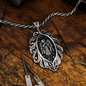 FYZQxNQnwtfB061AbQgE.jpg?w=940&h=940