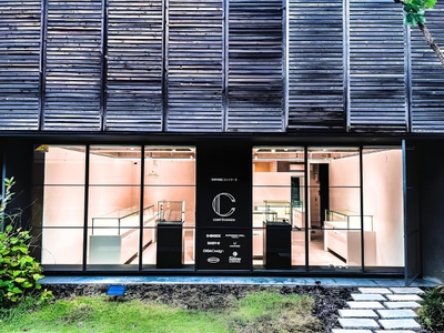 西参道に佇む時計宝飾正規代理店「コントワーヌ」