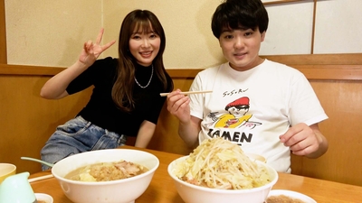 FZsmfKKvhR1LkrIYK5tq.jpg?w=940&h=940