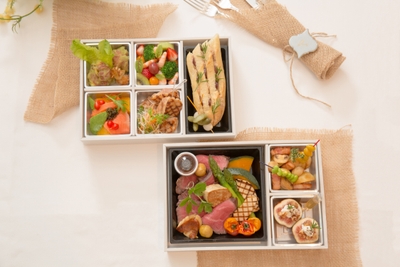 おうちdeレストラン　箱詰めイメージ（2名分）