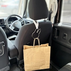 ミッフィーのカー用品