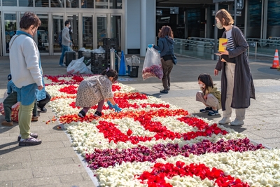 Feg7NRHBSzNHeFDipZoy.jpg?w=940&h=940