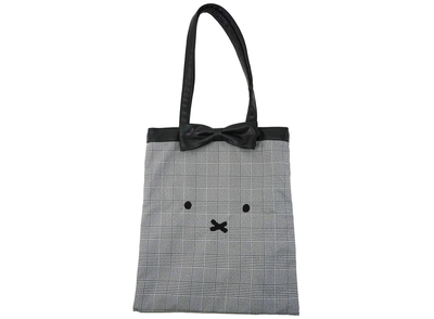 Fho9Lg2gvPEjzbvGPbsH.jpg?w=940&h=940