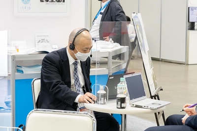 FnFR6XHsQUQBfgdqVEms.jpg?w=940&h=940