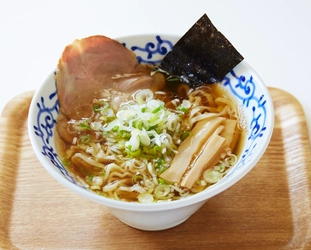 12月11日、関西初登場！九州極上醤油ラーメン「支那そば月や」の 支那そばを「豚そば月や西梅田店」にて販売開始！