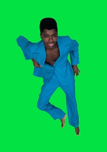 ウールブレンドジャケット￥18,999　ウールブレンド テーラードパンツ￥11,999