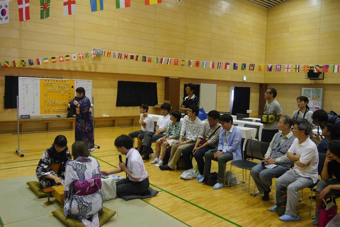 プロの対局を間近で観戦!