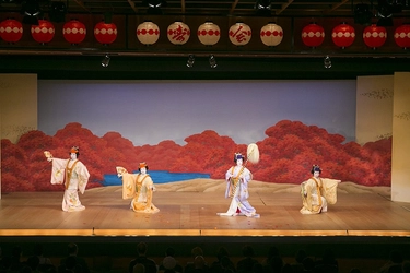 上七軒歌舞練場を一般公開　秋を彩る、日本舞踊の雅なひととき