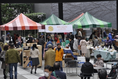 ヒルズマルシェの様子（撮影：2019年3月）