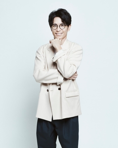 FwXbX5jv96hZ2uKoUidM.jpg?w=940&h=940