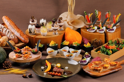 季節の味覚満載のセミビュッフェ（イメージ）　