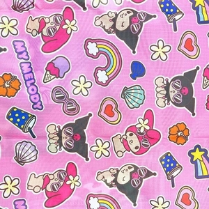 日焼け姿のマイメロディのバッグ