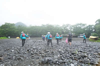 G3Dri1FzKdlOTBongvkP.jpg?w=940&h=940