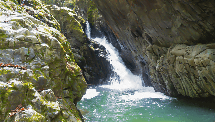 くらかけの滝・滝壺