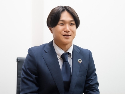 G4XY1AZVCyGGguBeJsXe.jpg?w=940&h=940