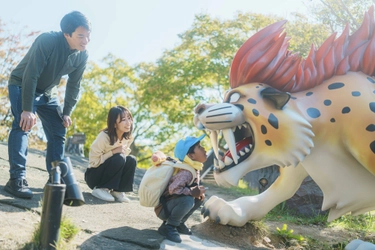 HD-2D版『ドラゴンクエストI＆II』コラボイベント開催決定記念 かつて夢中になった冒険を、今度は家族と一緒に 「ドラゴンクエスト アイランド」秋限定！2つのファミリーセット券 10月1日（水）より利用開始