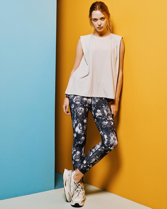 水陸両用ヨガウェア3|サンアイリゾート