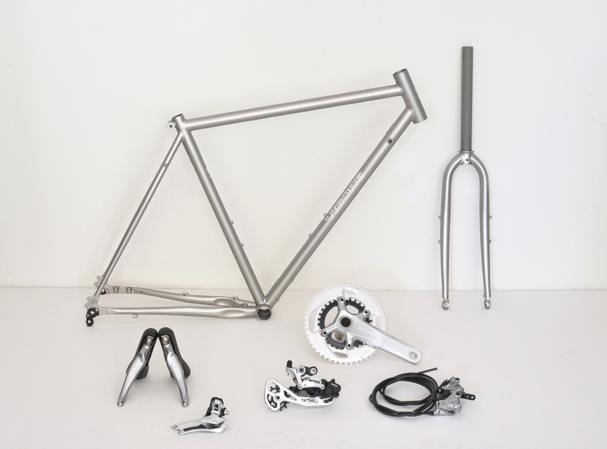 VIGORE ⼭と旅の⾃転⾞プラスSHIMANO「GRX Limited」仕様受注開始