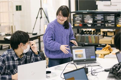 GADhAsgf4MDhJoMTwoPN.jpg?w=940&h=940