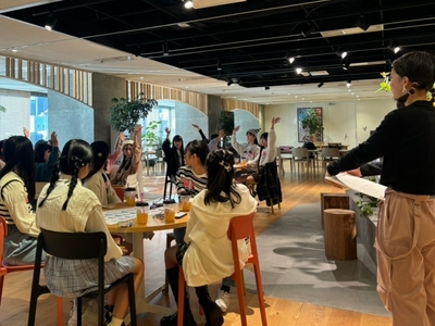 GBAaETMcHGm55DI2iXjj.jpg?w=940&h=940