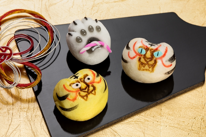 隅から隅までずずずい~っと こいねがい上げ奉りまする。