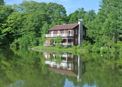 GC0BTM3ChKDB3tsc1j8L.jpg?w=940&h=940