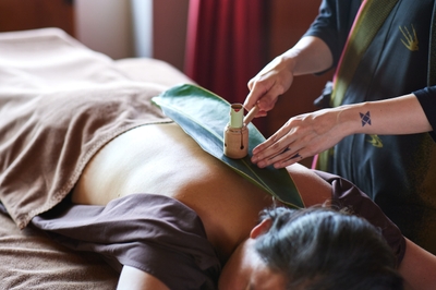 GCuxuLlKR7vcf5eAsot0.jpg?w=940&h=940