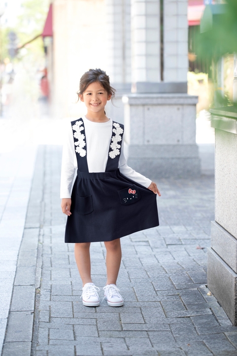 < Kids: ¥17,600(税込)>