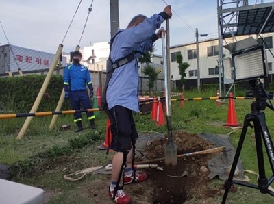 GEhaZObKdQ9ESsWprPge.jpg?w=940&h=940