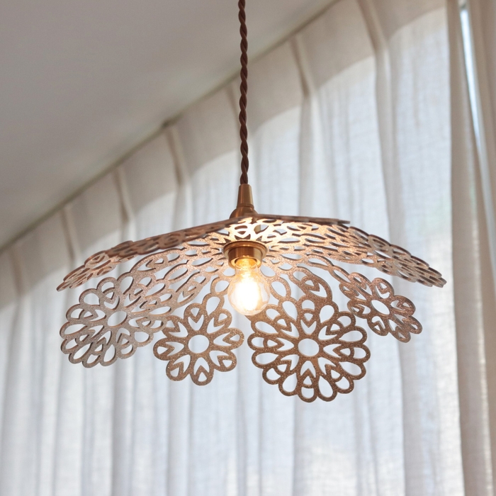 錫のペンダントライト　花4