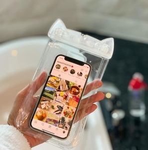 GMtlQnDKuaWhFmEQl8eH.jpeg?w=940&h=940