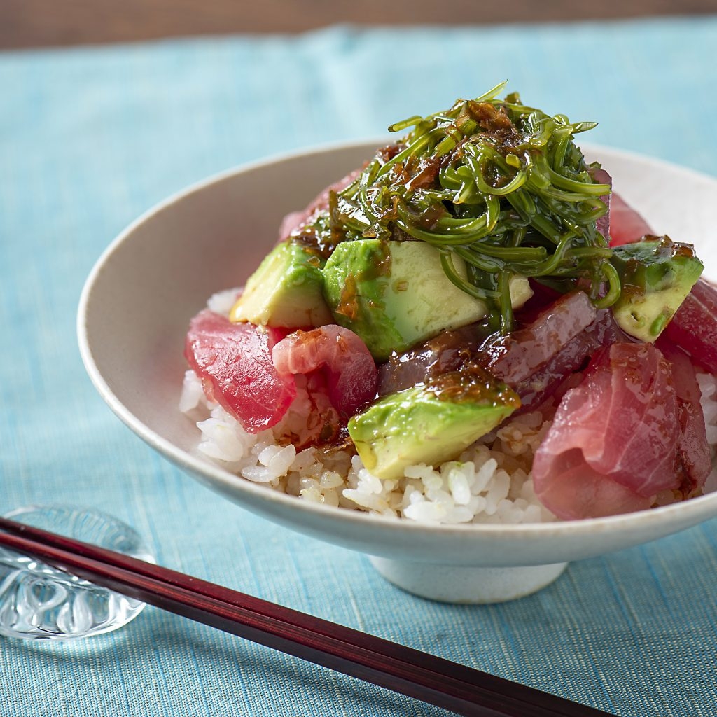 めんつゆまぐろアボカド丼(すだち鰹めんつゆ使用)