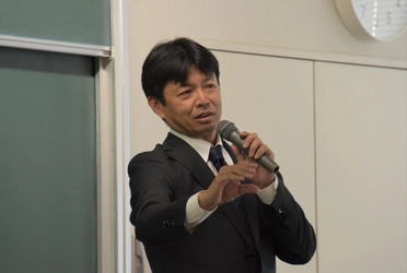 【名城大学】女子駅伝部のメディカルサポートを行う整形外科医の小田智之医師が薬学部で講義