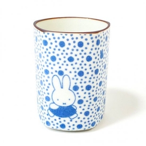 GVAoasmYE82XaOwBuZX6.jpg?w=940&h=940