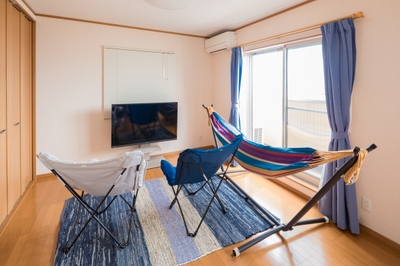 GVlBhdXYH8chfEeX8uOs.jpg?w=940&h=940