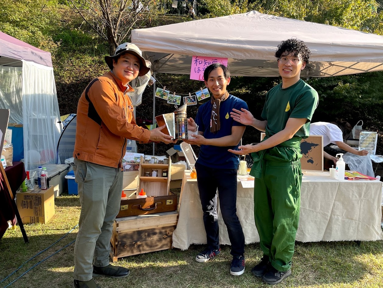 京都蜂蜜屋のSDGs 第二弾 未来の蜂蜜を守る!若手養蜂家への支援開始