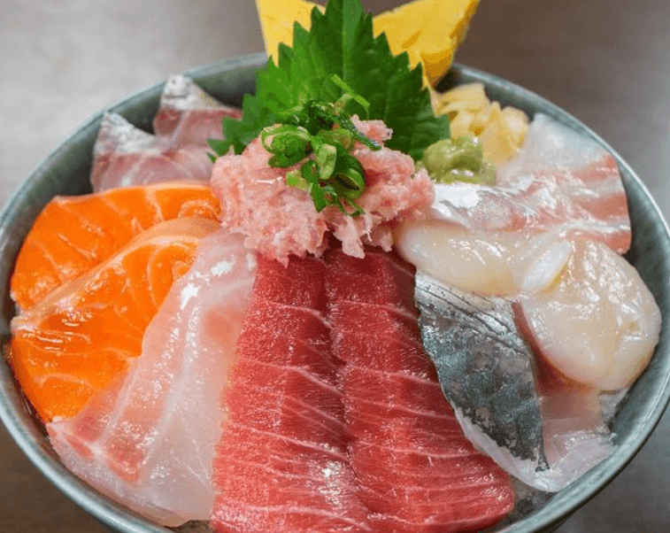 水天宮前【豪華9種の海鮮丼が1300円!】「えの味」オープン