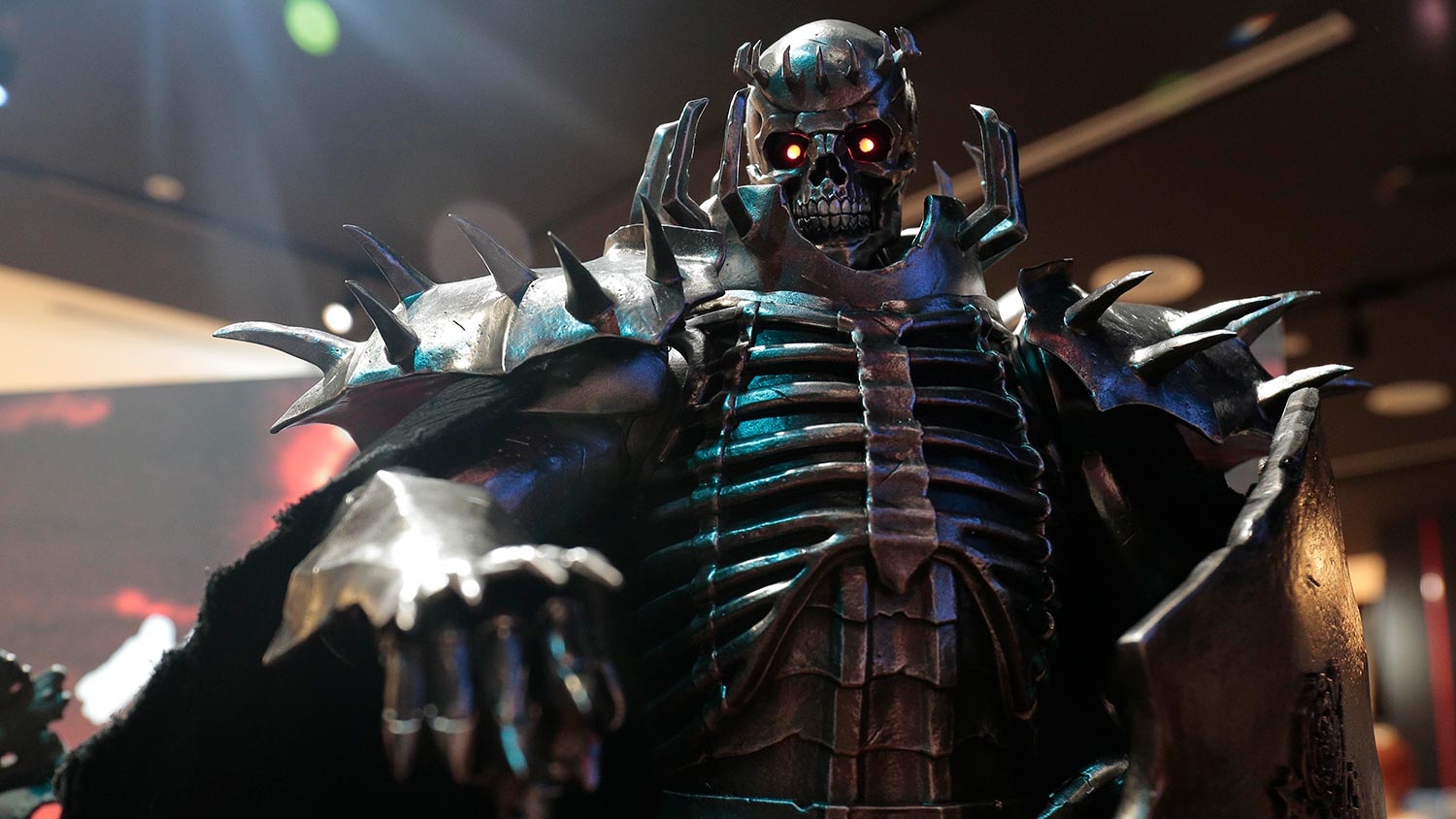 「ベルセルク」より『髑髏の騎士』世界初展示中!日本のアニメ・漫画を大特集した展示が新宿プライム1スタジオギャラリーショップで開催中!