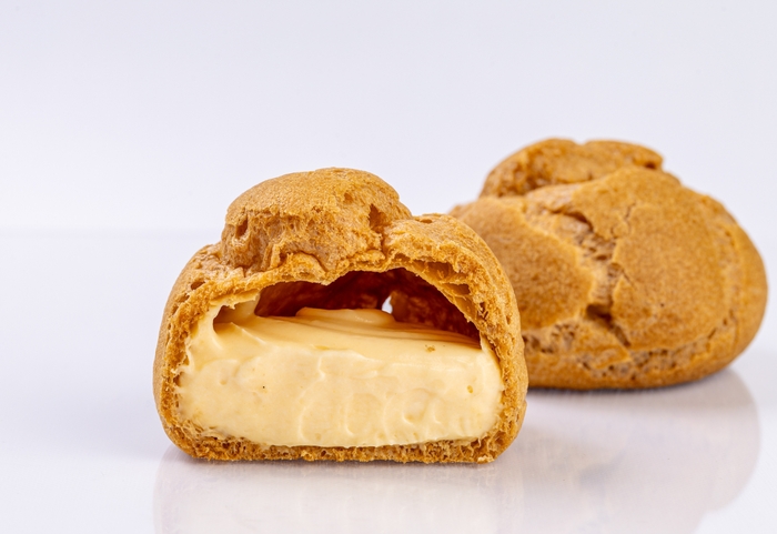 シュークリームなどスイーツも充実!