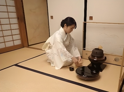 茶会（昨年の様子）