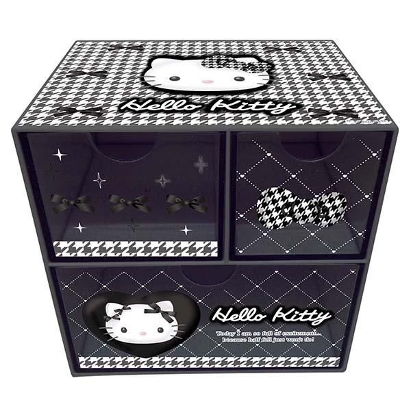 予約受付中］ときめくデザイン！サンリオハローキティのクローゼット風