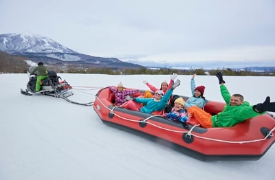 H7X0g4SFJnARIviApSbH.jpg?w=940&h=940