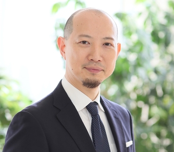 HD8LwgK12nbCr9OSmBd1.jpg?w=940&h=940