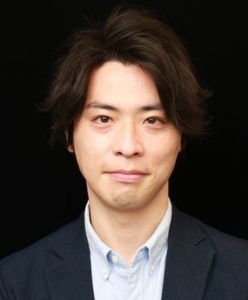 HEZB1qCVwiKmA2Qaikpp.jpeg?w=940&h=940